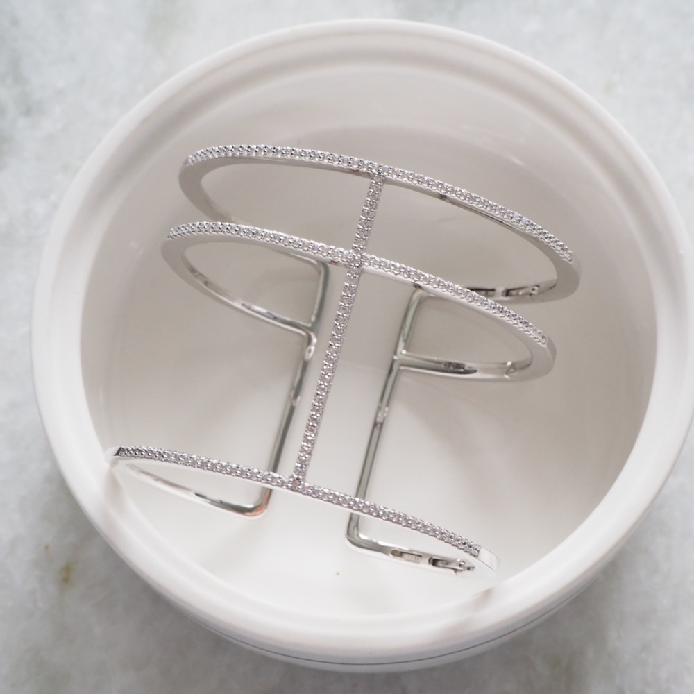 APM monaco silver bangle
